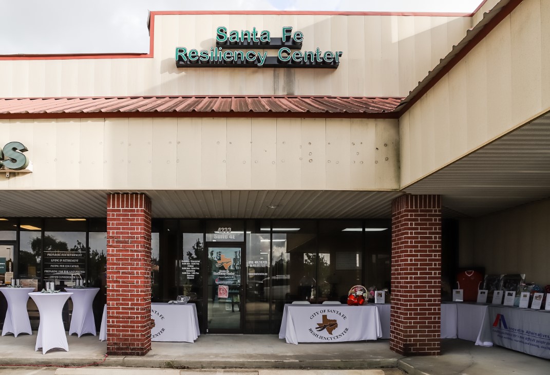 Gallery | Santa Fe TX