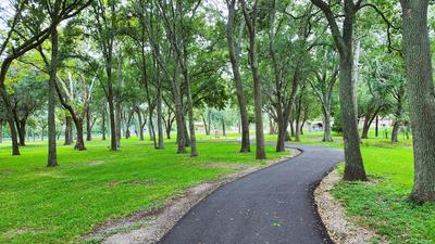 Tambrella walking trail